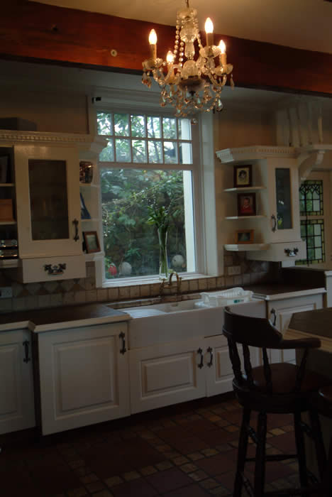 kitchen panelling