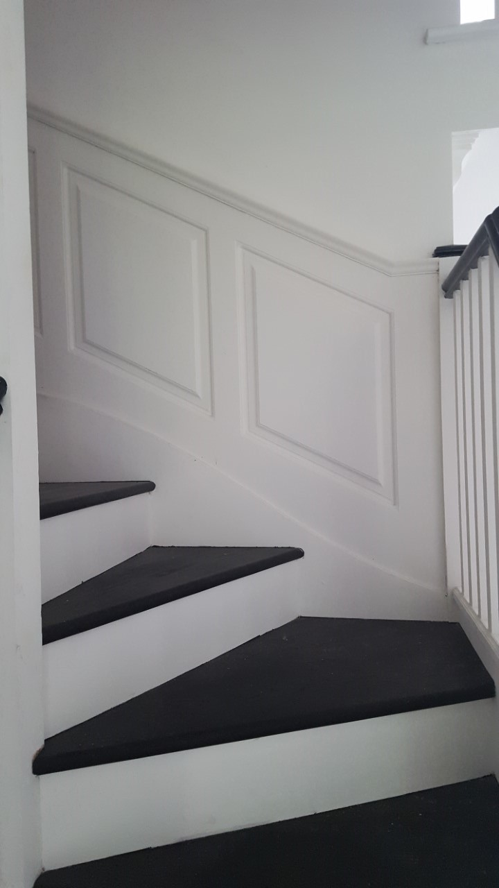 georgian stair panelling