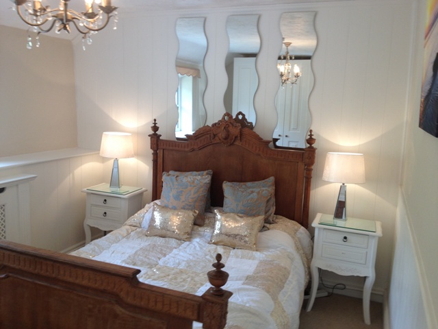 tongue and groove wall panelling feature